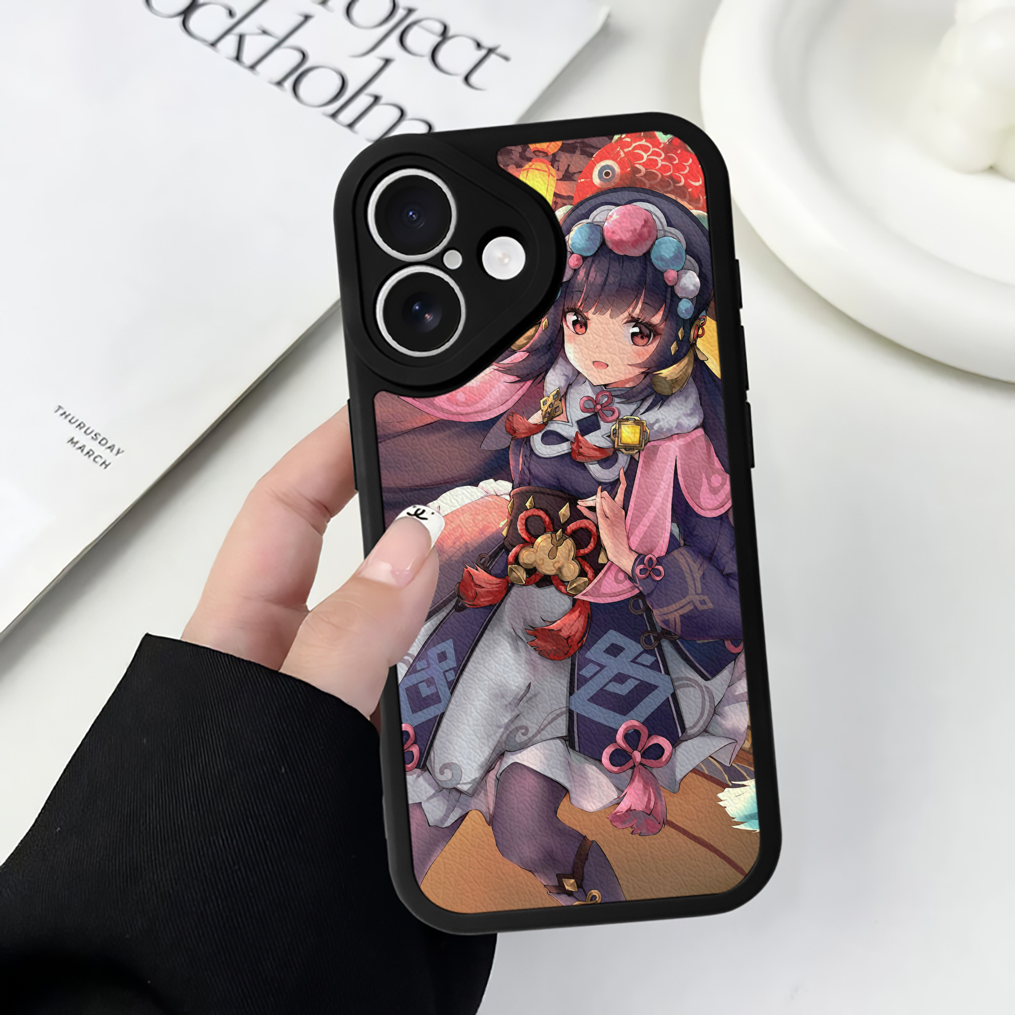 げんし神 genshin 【iPhone 16シリーズ対応】シリコンスマホケース（レザー調） 材質：シリコン